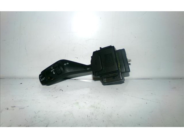 Ручка поворотов/ фонарей 17D940   Ford Focus