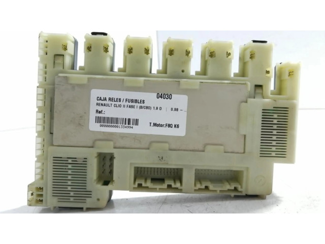 Блок предохранителей P8200031555   Renault Clio II    