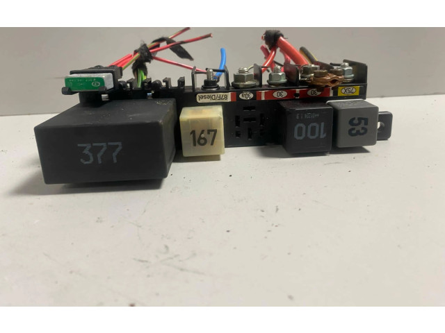 Блок предохранителей  8L0941822   Audi A3 S3 8L    