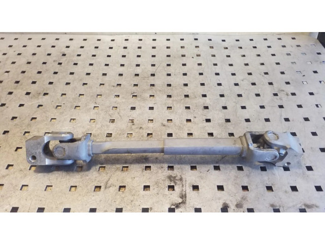 Крестовидная связь оси рулевого колеса