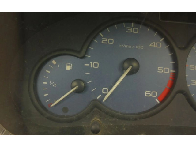 Přístrojová deska Citroen Berlingo 2005 9656801980, 9656801980