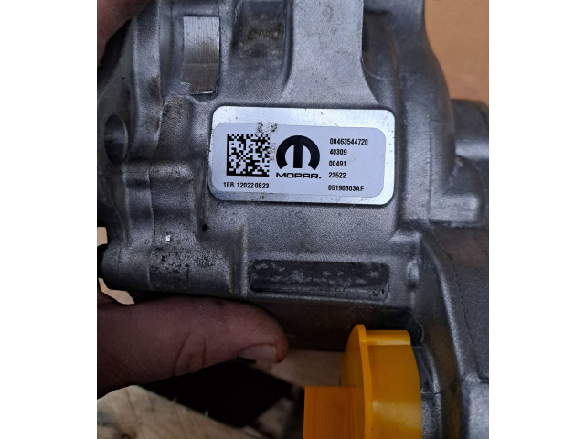 Генератор 50165775, 5190303AF Jeep Renegade