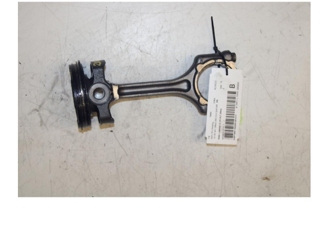 Поршень с шатуном 46346020 Fiat 500X