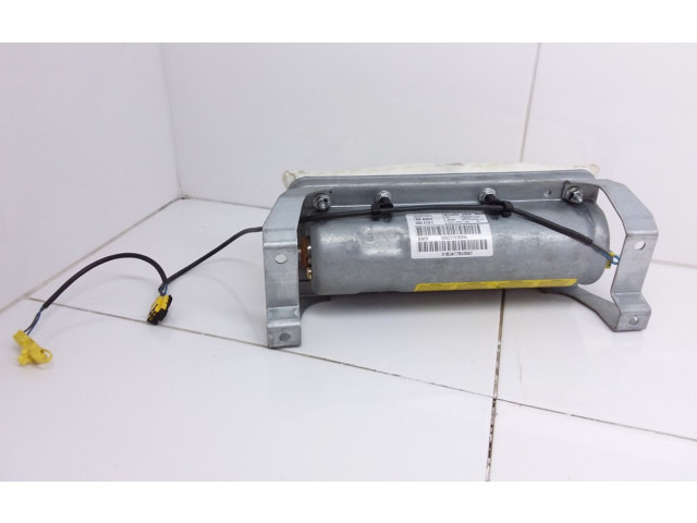 Надувная подушка для пассажира