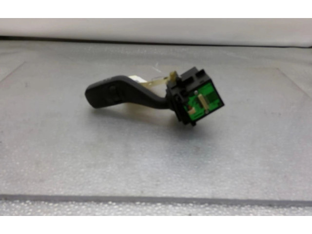 Ручка стеклоочистителей 1834492 Ford Galaxy