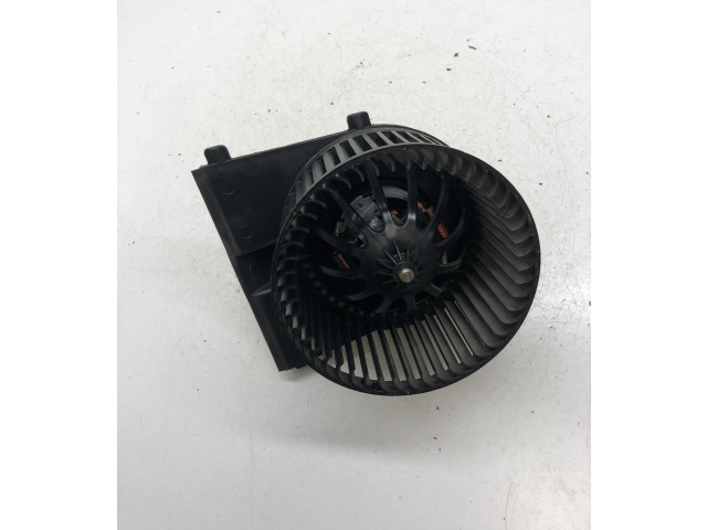Вентилятор печки       Volkswagen Bora