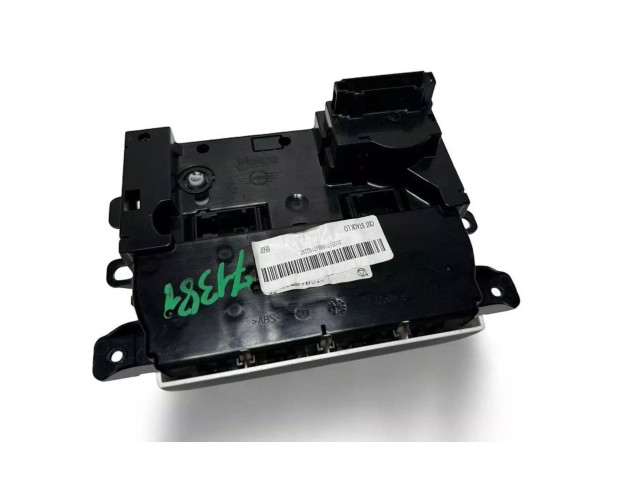 Блок управления кондиционера воздуха / климата/ печки (в салоне) E1060548 Mini Cooper Countryman R60