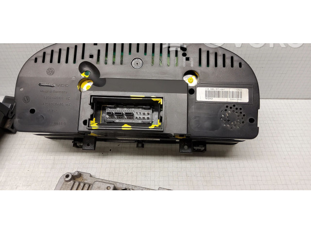 Řídící jednotka 03G906021PD, 0281014073   Volkswagen Caddy 2010
