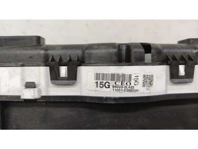 Přístrojová deska Hyundai i30 2010 940032L425