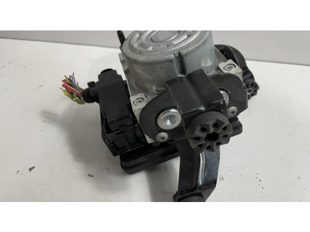 Блок АБС 6870912 BMW 1 F20 F21 2011-2019 года