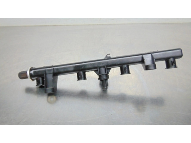 Топливная рампа 280151048 Alfa Romeo 147 1.6 для двигателя AR 321.04