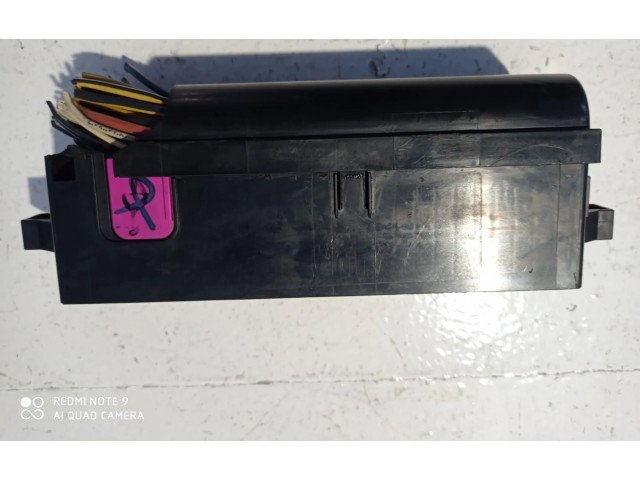   Pojistková skříňka    Seat Ibiza IV (6J,6P) 2010