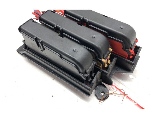 Блок предохранителей 8K0971845 Audi A5 8T 8F