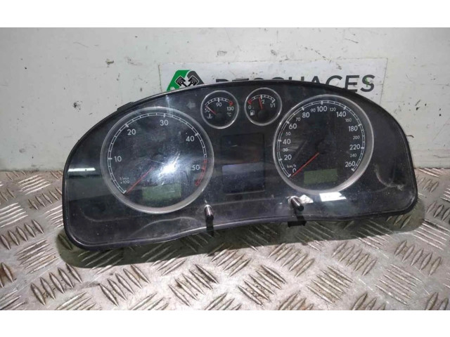 Панель приборов 3B0920826A, 3B0920826A Volkswagen PASSAT