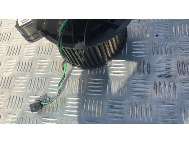 Вентилятор печки 929437S Jeep Cherokee