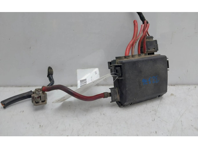 Блок предохранителей 1J0937773 Skoda Superb B5 (3U)