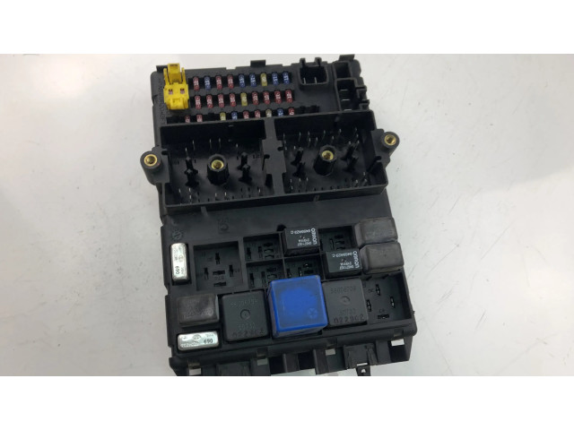 Блок предохранителей 56042148AF Chrysler Grand Voyager III