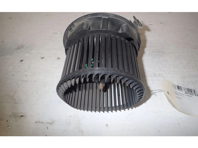 Вентилятор печки       Peugeot 107