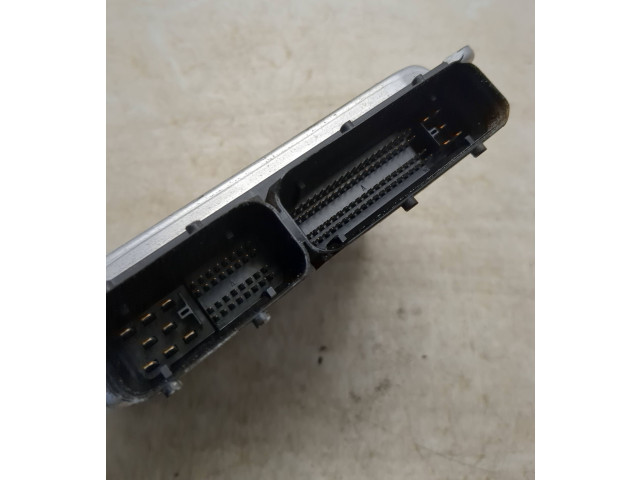 Блок управления двигателя 038906019NS, 1039S20430 Skoda Fabia Mk2 (5J)