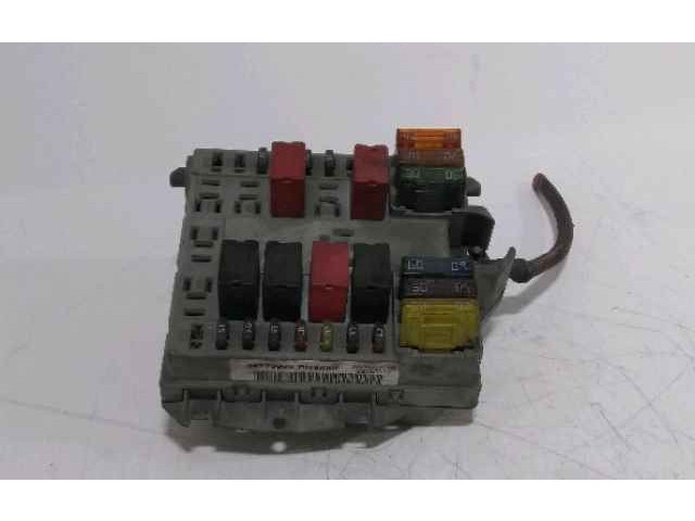 Блок предохранителей  46779903, 20230056   Fiat Grande Punto    