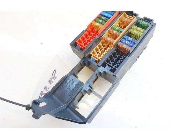   Pojistková skříňka 4l0971845a   Audi Q7 4L 2006