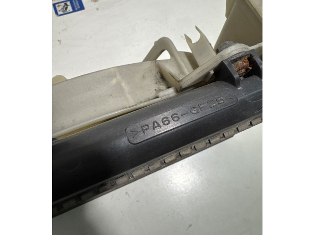 Вентилятор радиатора     1636323020    Toyota Yaris Verso 