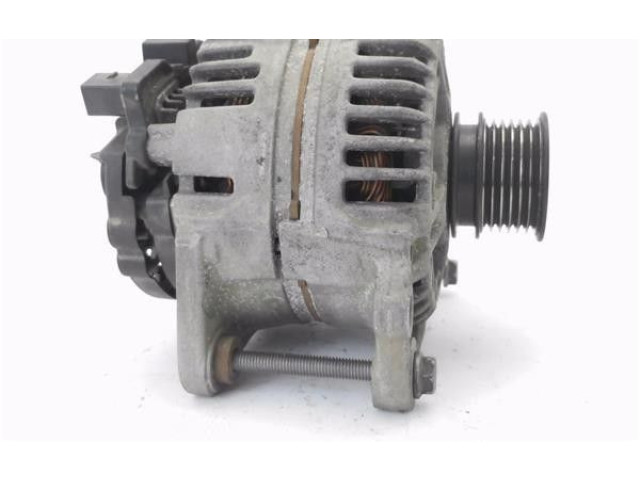 Генератор 037903025M   Volkswagen Polo      