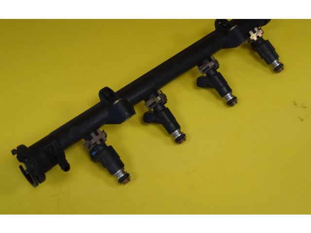 Топливная рампа 030133319L, 030906031E   Volkswagen Polo III 6N 6N2 6NF  