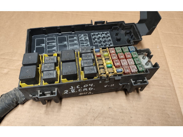 Блок предохранителей 56009972AJ, AWGS079300009 Jeep Cherokee III KJ