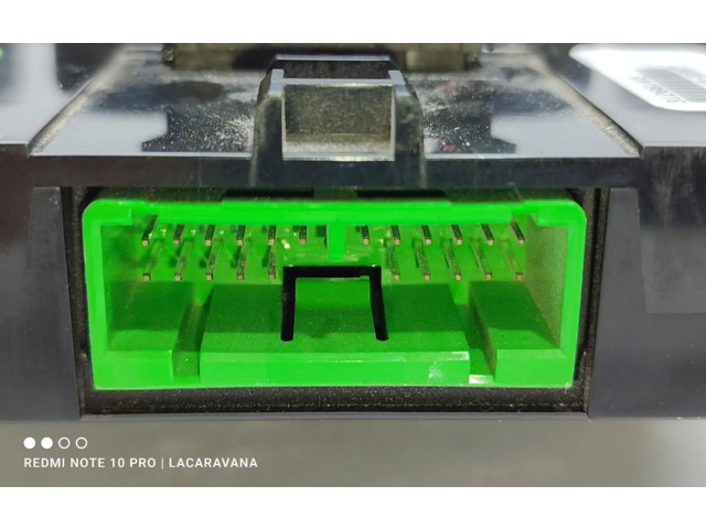 Блок управления климат-контролем 31288103 Volvo V40