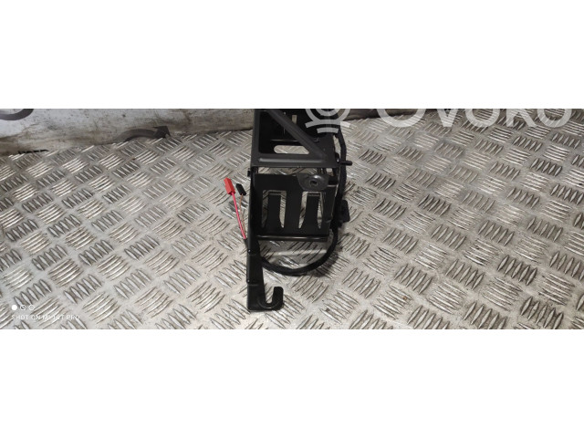 Блок предохранителей  A1665400540   Mercedes-Benz GL X166    