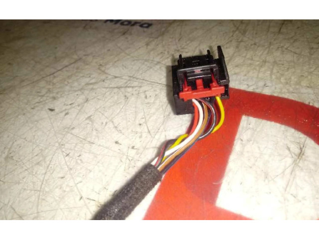 Зеркало электрическое Skoda Octavia Mk3 (5E) 2013 - 2019 года