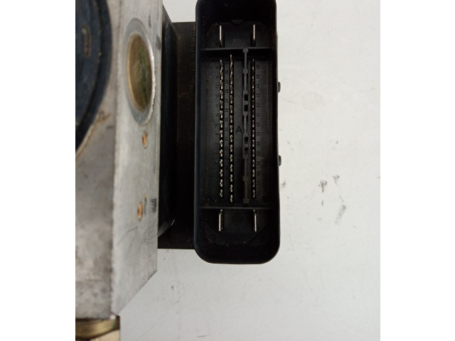 Блок АБС 2S612M110CE   Ford  Fusion  2006 - 2012 года