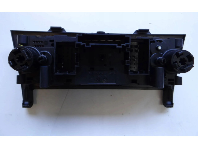 Блок управления климат-контролем 5JA819045E Skoda Rapid (NH)