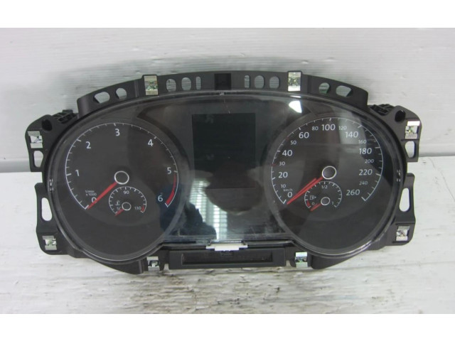 Панель приборов 5G1920741D Volkswagen Golf VII