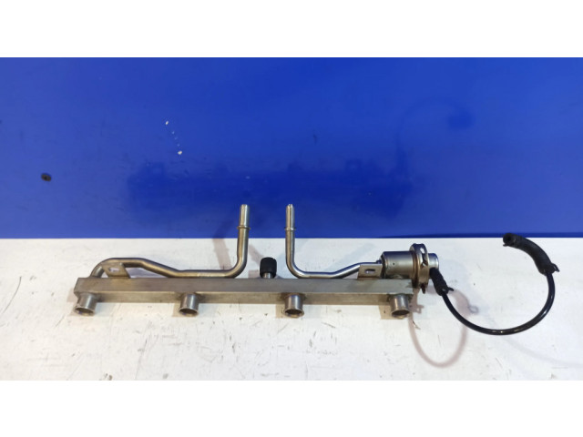 Vstřikovací lišta 55355610, 0280151220 Saab 9-5 pro benzínový motor 1.6 A 16 LET