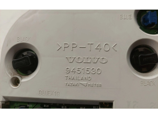 Панель приборов 9451530, 9168144   Volvo S70  V70  V70 XC       