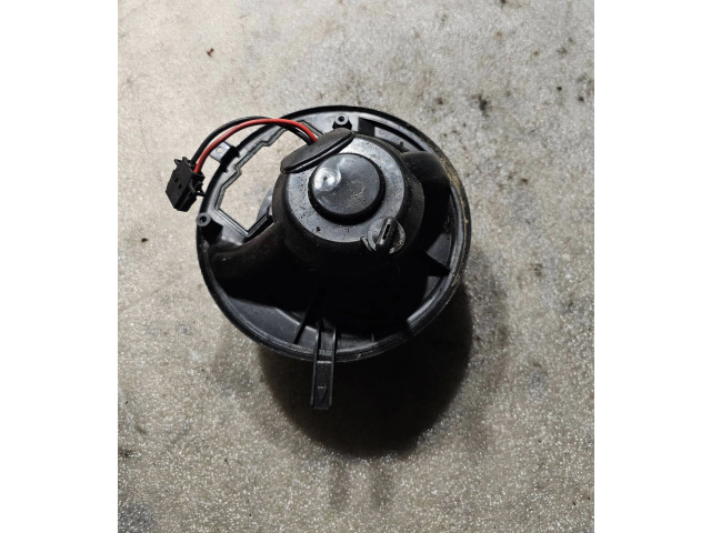 Вентилятор печки 987690M Skoda Octavia Mk2 (1Z)