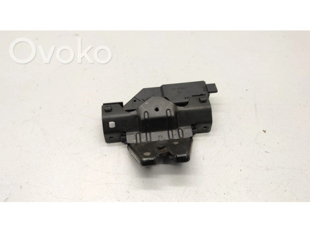 Zámek zadních dveří 8196401 BMW 3 E46 2003