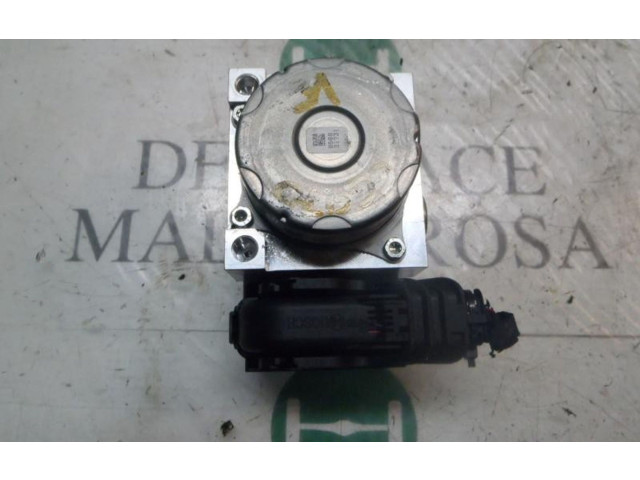 Блок АБС 476607472R, 10091514463   Dacia  Lodgy   -  года