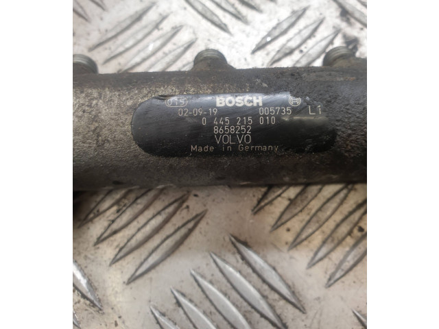 Топливная рампа 0445215010, 8658252 Volvo S60