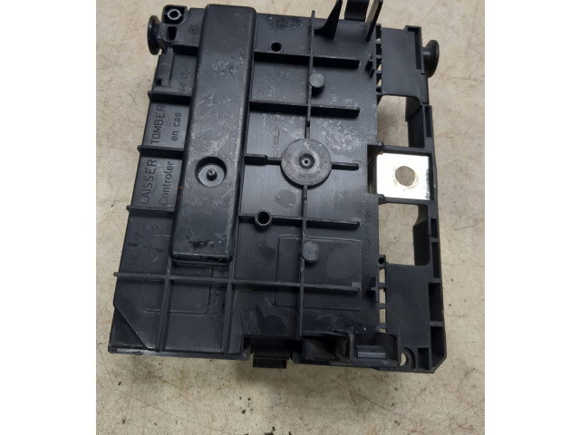 Блок предохранителей 9664705980 Citroen C5