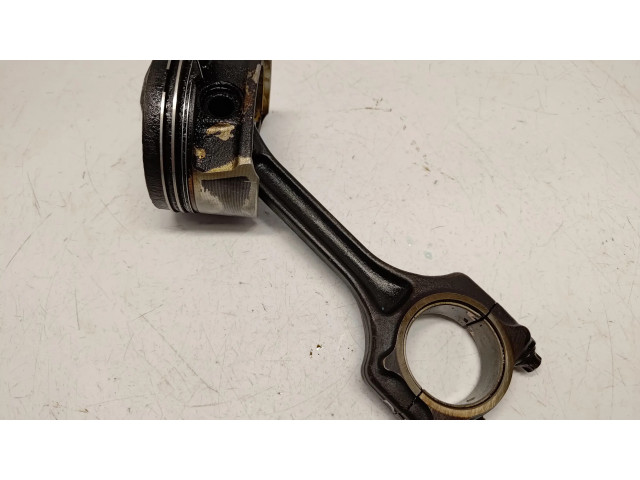  Поршень N12B14A 11257604036, 11257604035  Mini One - Cooper Coupe R56 для бензинового двигателя 1.4