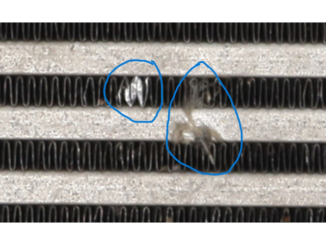 Интеркулер  144961019R   Renault Clio V 