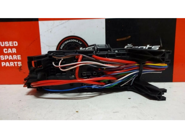 Блок предохранителей 31337663, DPN13800159HWB Volvo S60