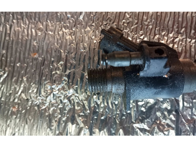 Форсунка 31303238    Volvo V70   