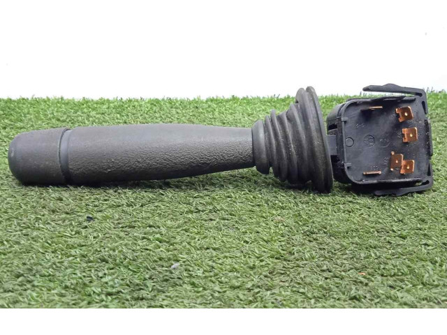 Ручка стеклоочистителей SINREFERENCIA Nissan Laurel