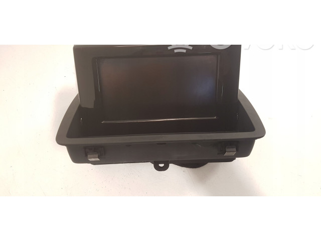 Дисплей 8U0857273E Audi Q3 8U