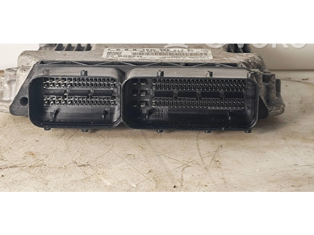 Блок управления двигателя 03C906016BG, 0261S06190 Audi A1