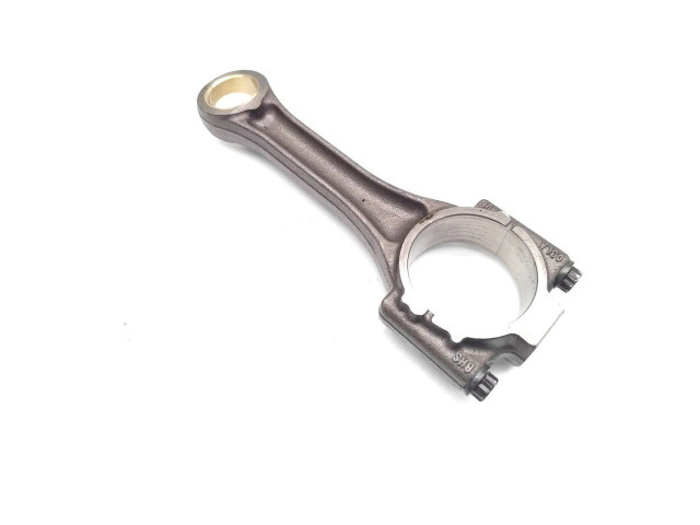 Шатун CLHA CLHA    Skoda Octavia Mk3 (5E)  